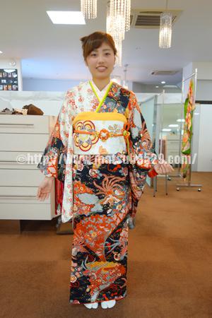 三重成人式振袖レンタル楓